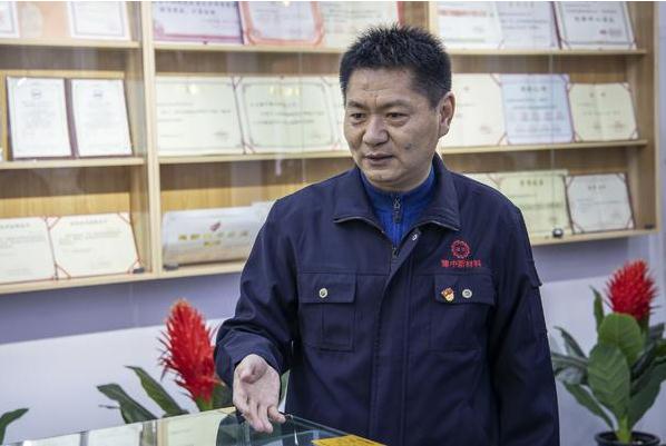 【中國夢?大國工匠篇】蘆永軍：從下崗職工到研發帶頭人