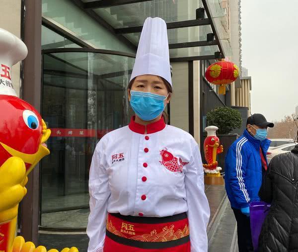 這支河南醫療支援隊有口福了！家鄉大廚為你們赴漢親制燴面、胡辣湯、水煎包